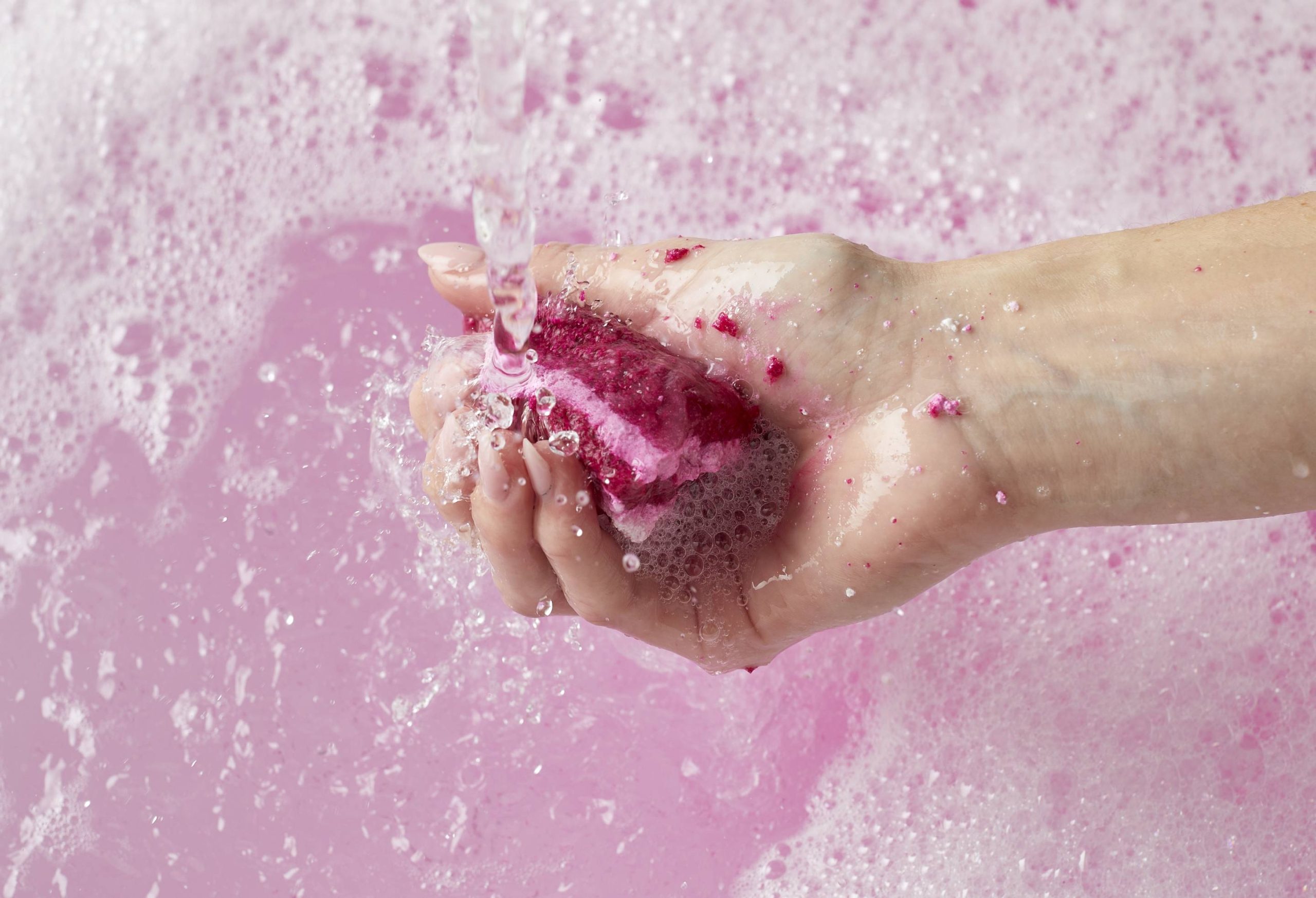 Lush The Big Comforter — Bar - Image 3