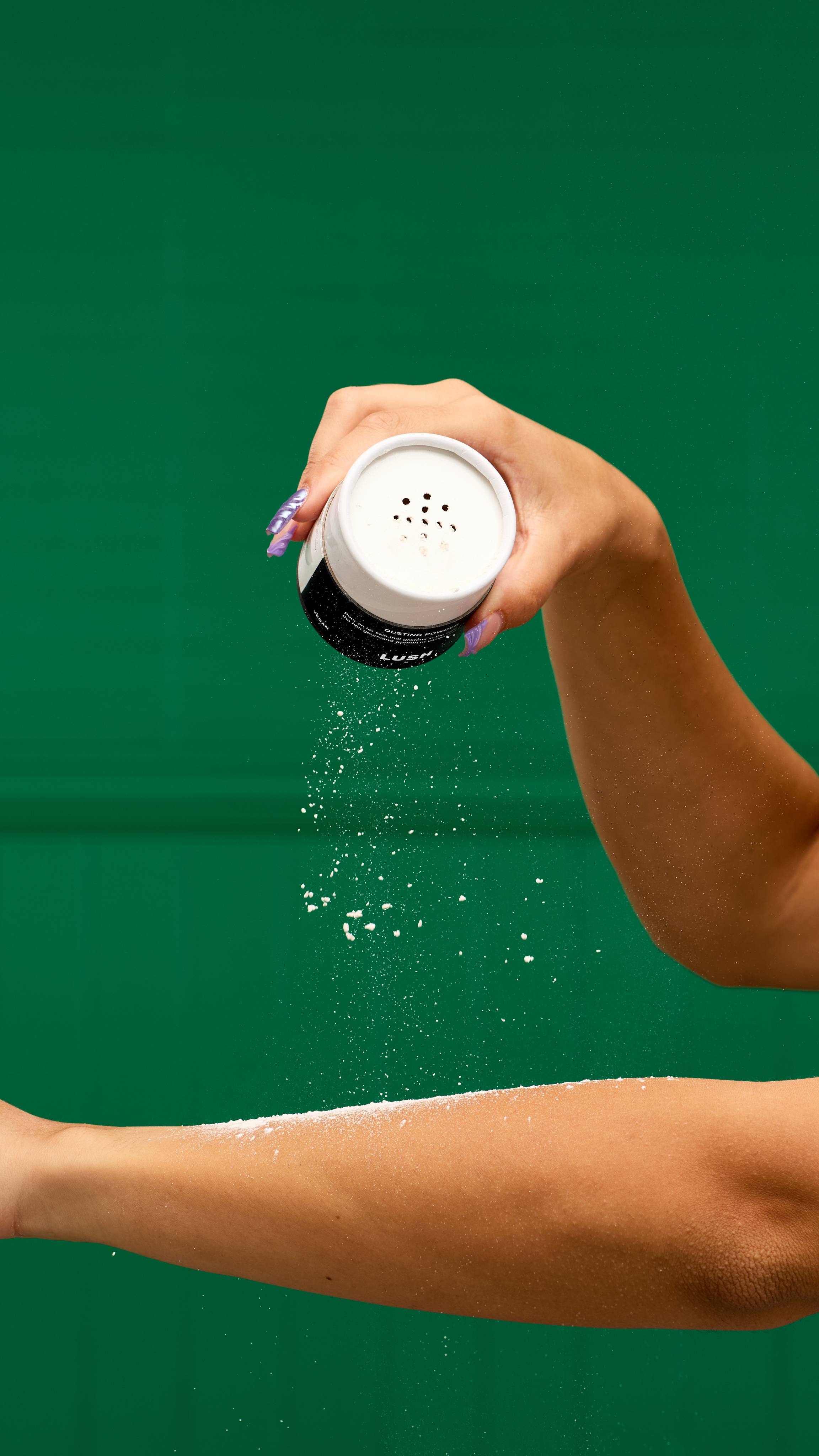 Lush Sticky Dates — Powder - Image 3