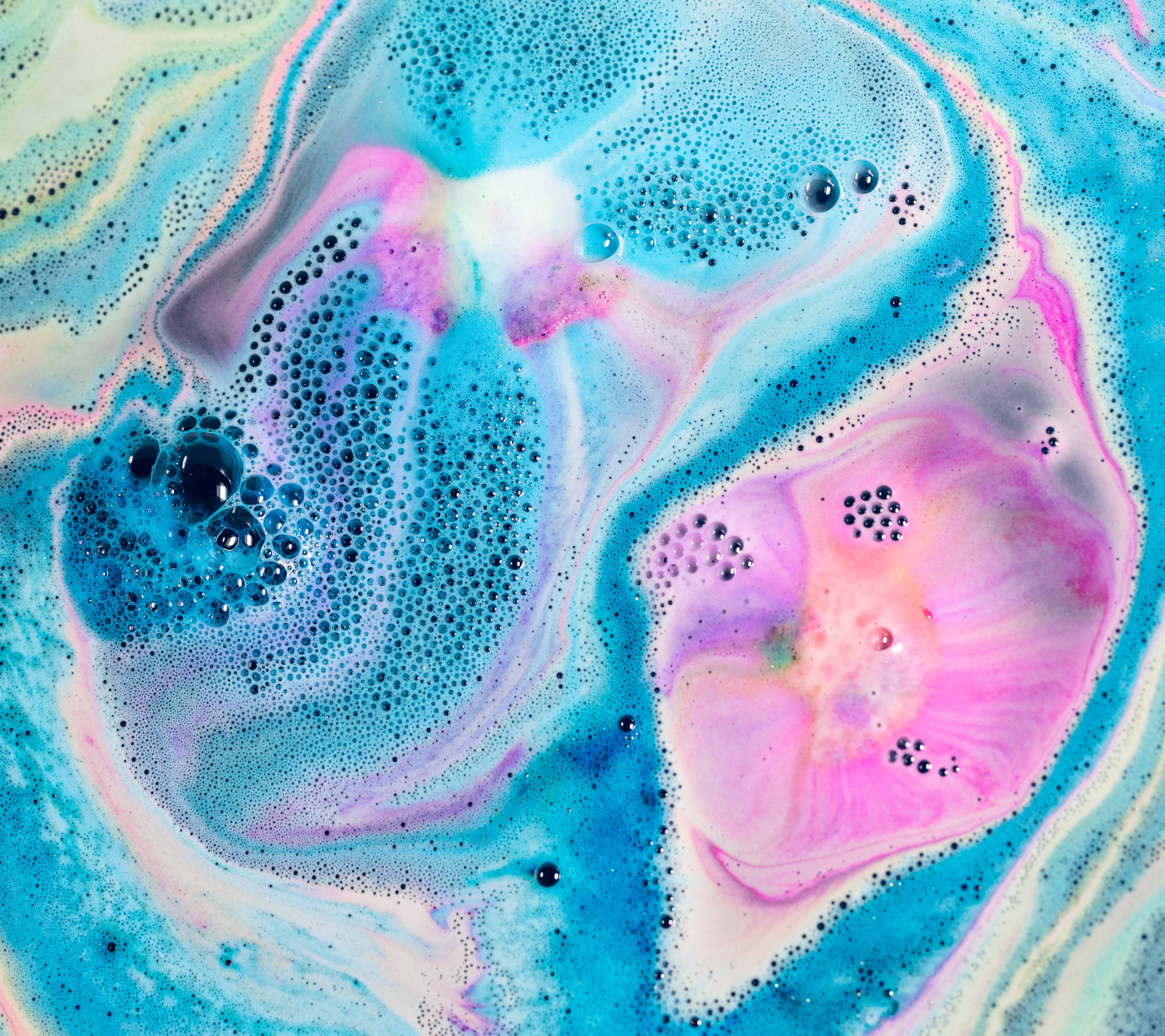 Lush Great Balls of Bicarb - Image 6