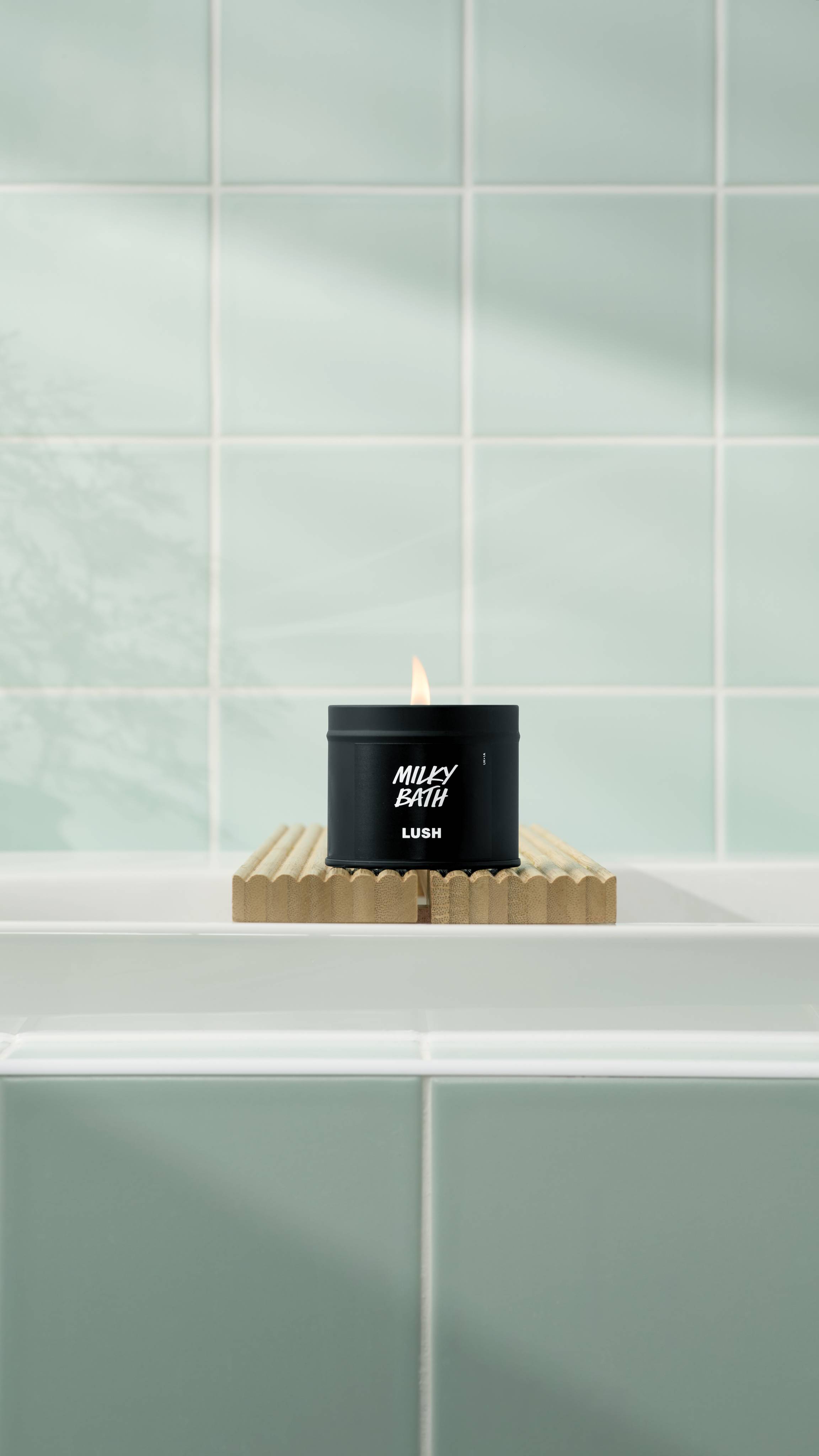 Lush Milky Bath — Candle - Image 2