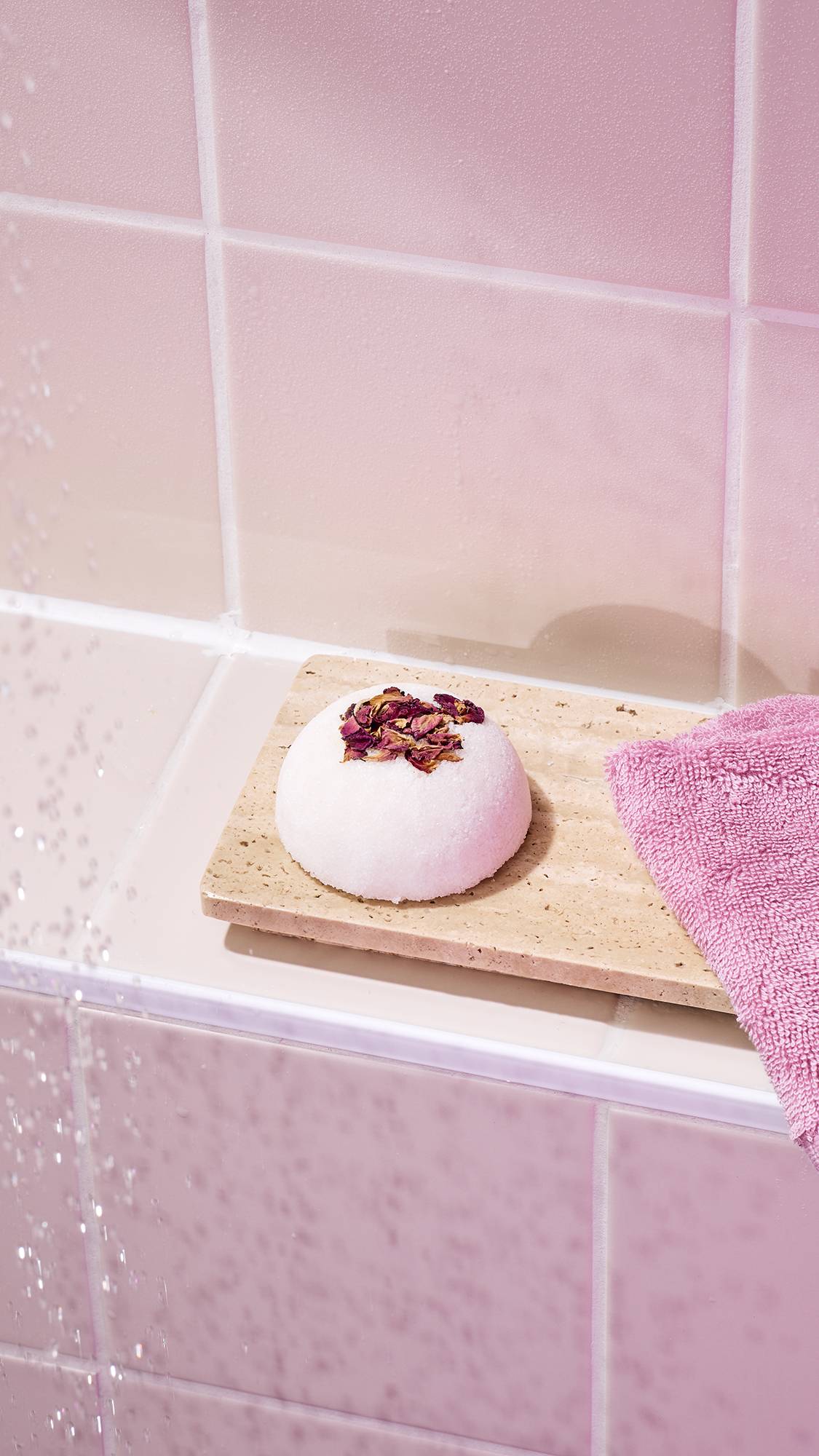 Lush Comforter Rose — Scrub - Image 2