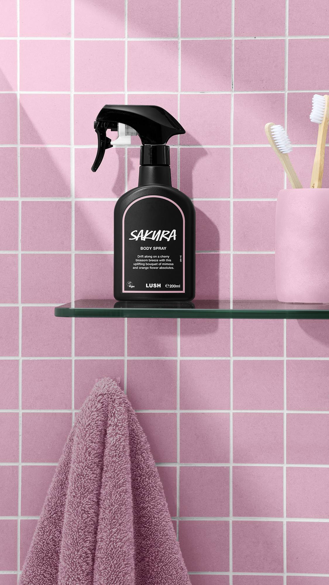 Lush Sakura — Spray - Image 4