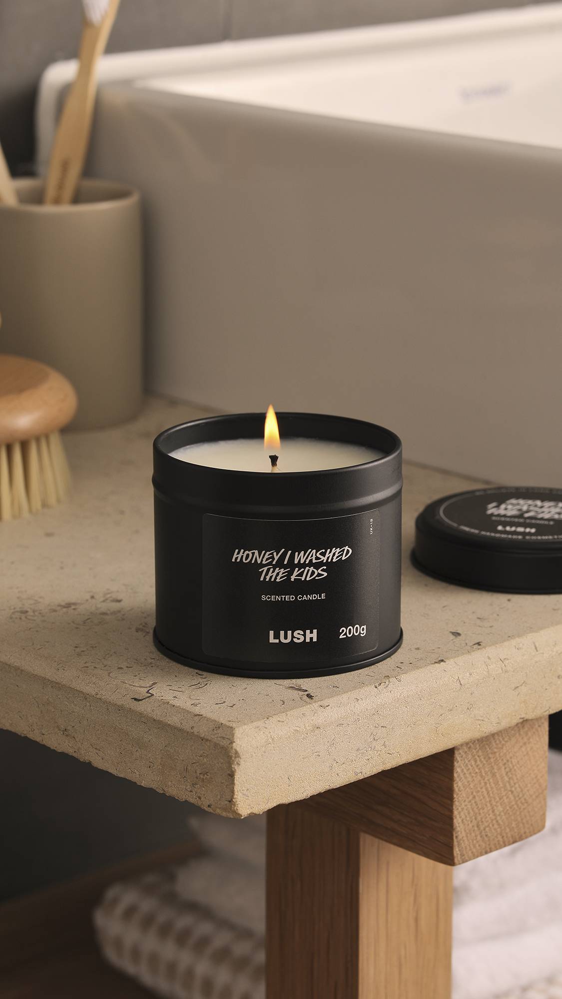 Lush Honey I Washed The Kids — Candle - Image 3