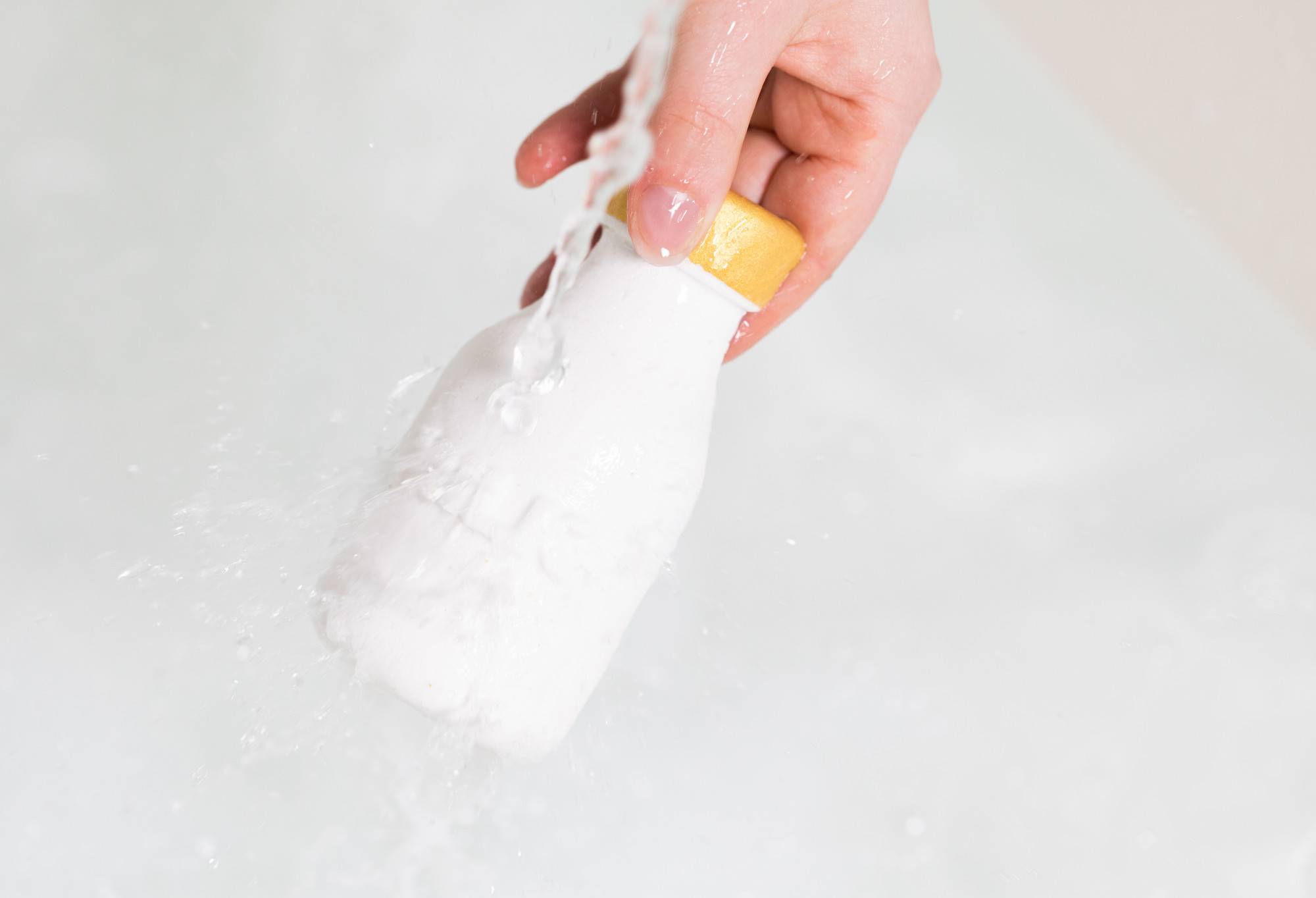 Lush Milky Bath — Bottle - Image 2
