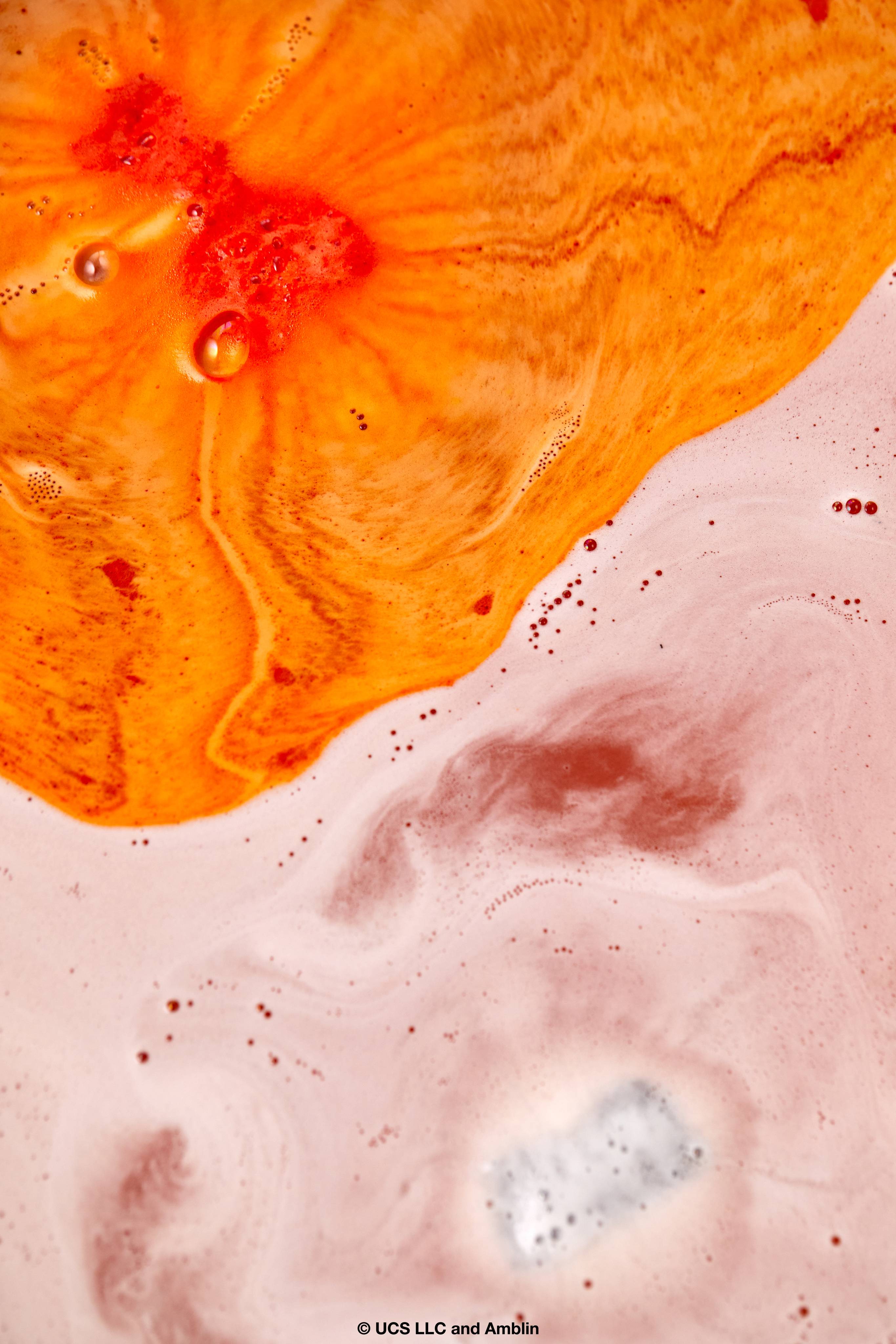Lush E.T. — Bath Bomb - Image 5