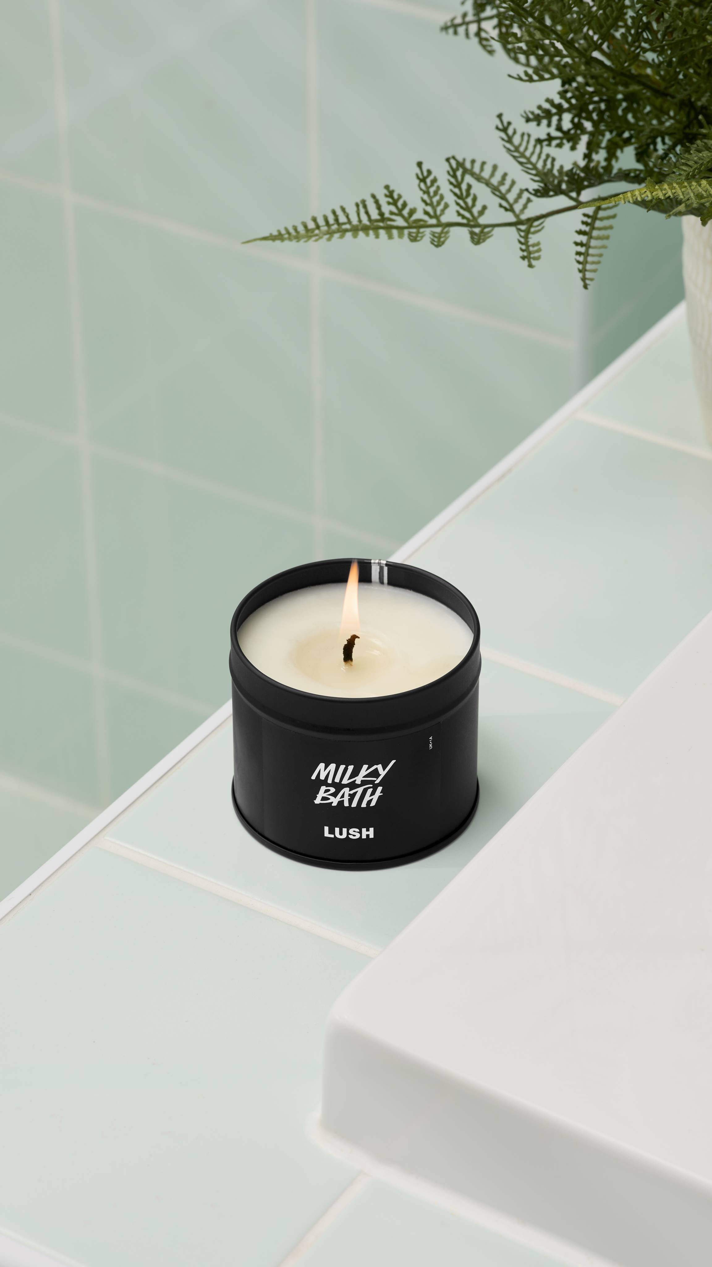 Lush Milky Bath — Candle - Image 4