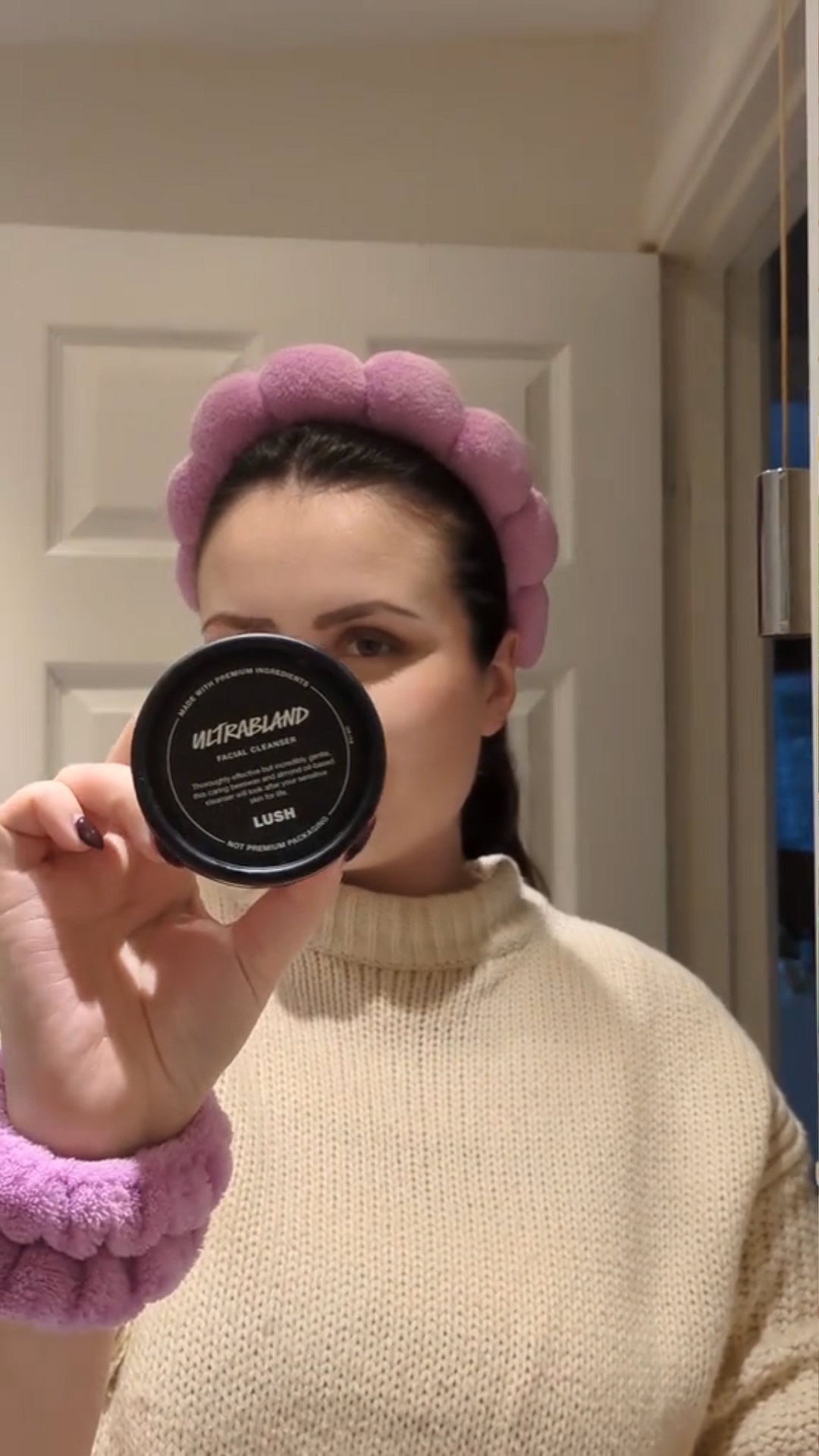 Lush Ultrabland — Cleanser - Image 4