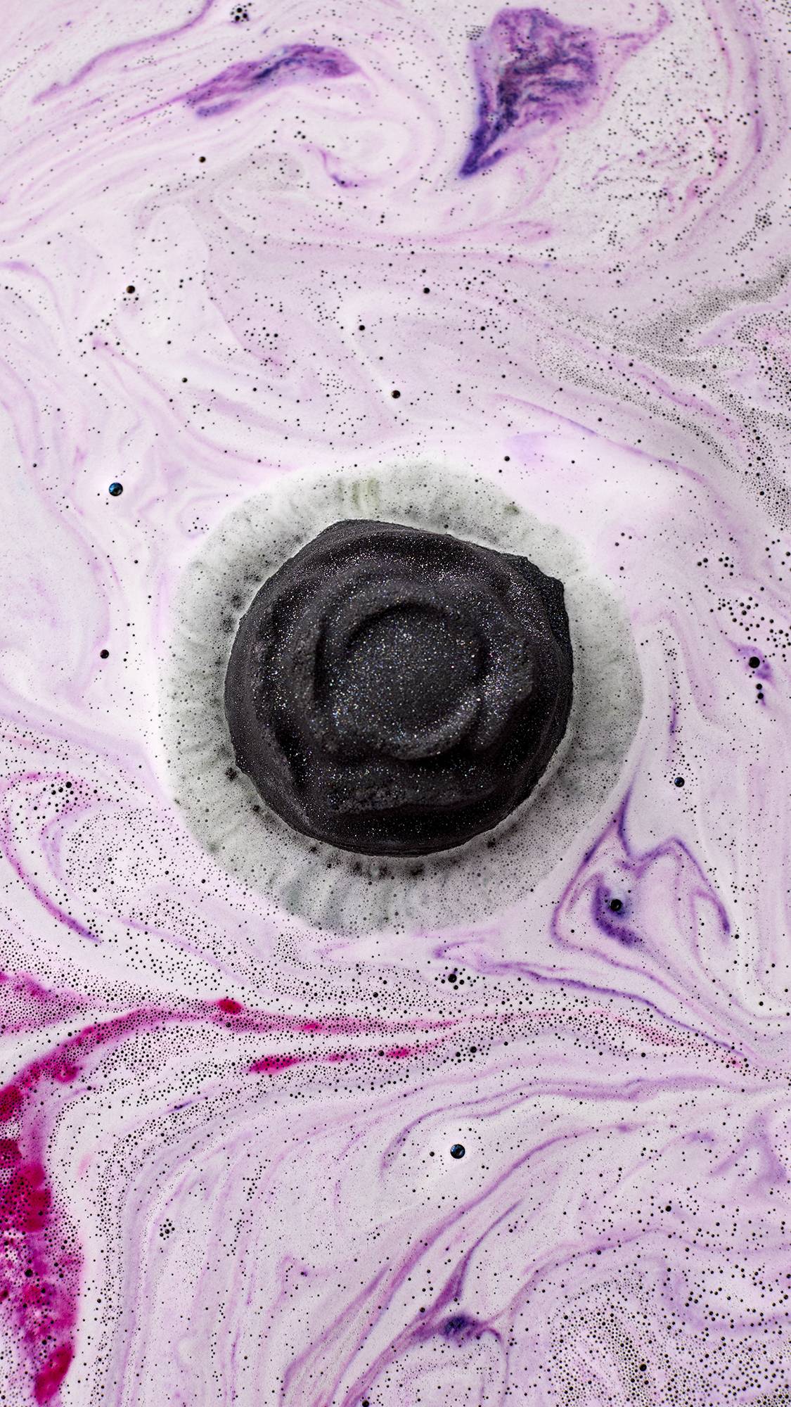 Lush Black Rose — Bomb - Image 3