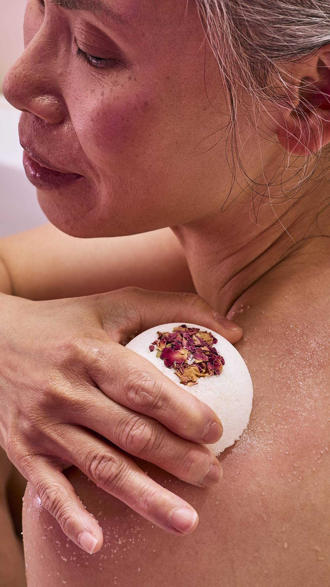 Lush Comforter Rose — Scrub - Image 4
