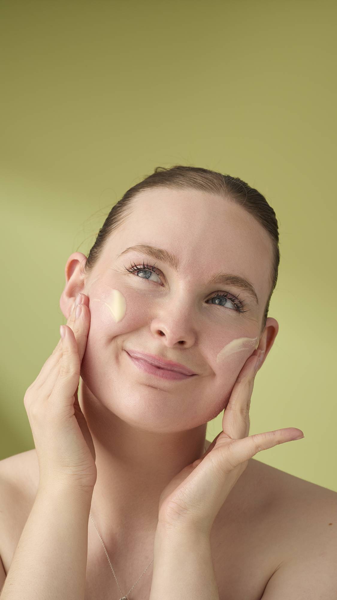 Lush Honey, Beeswax & Almond Oil - Image 3