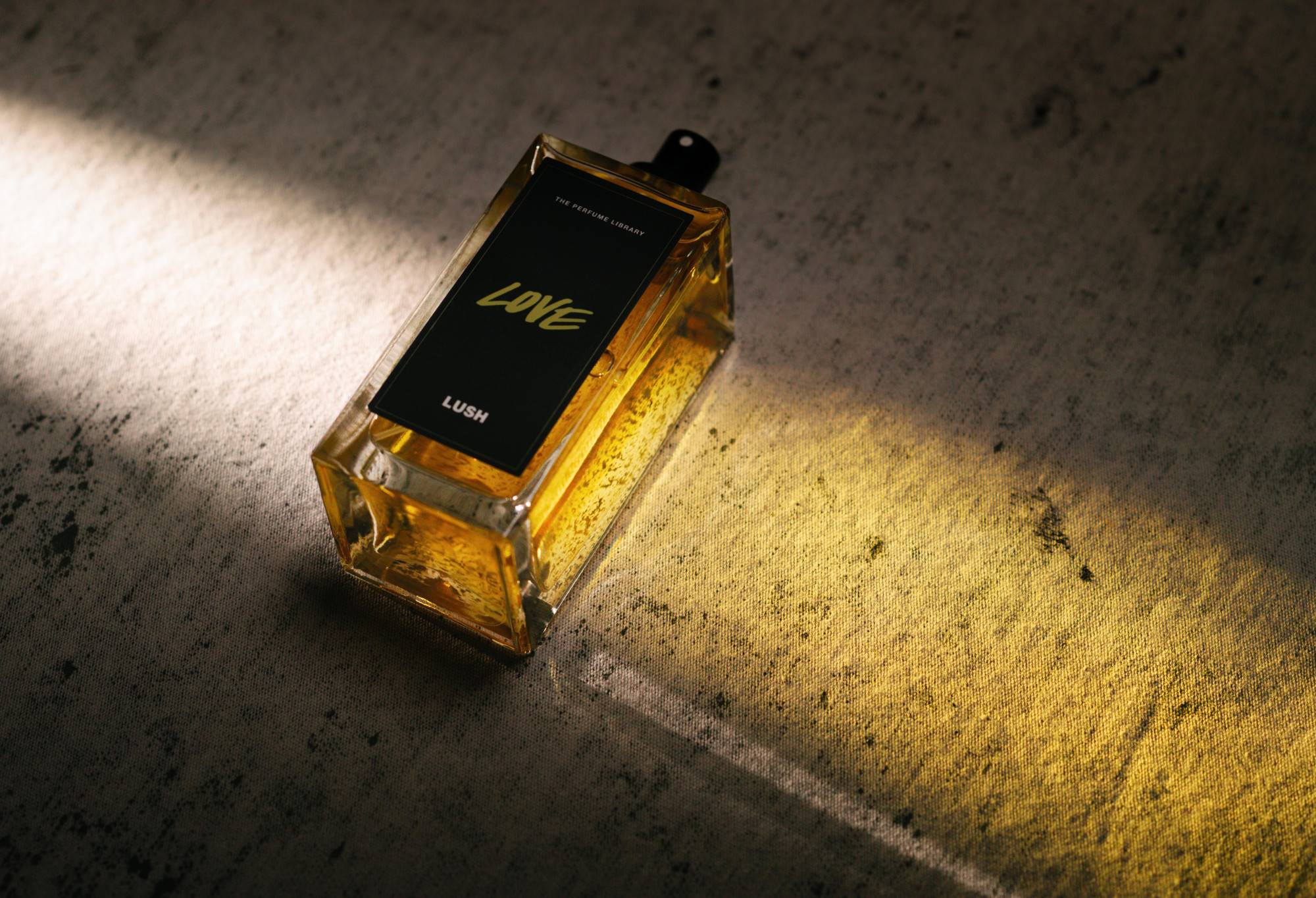 Lush Love — Perfume - Image 2