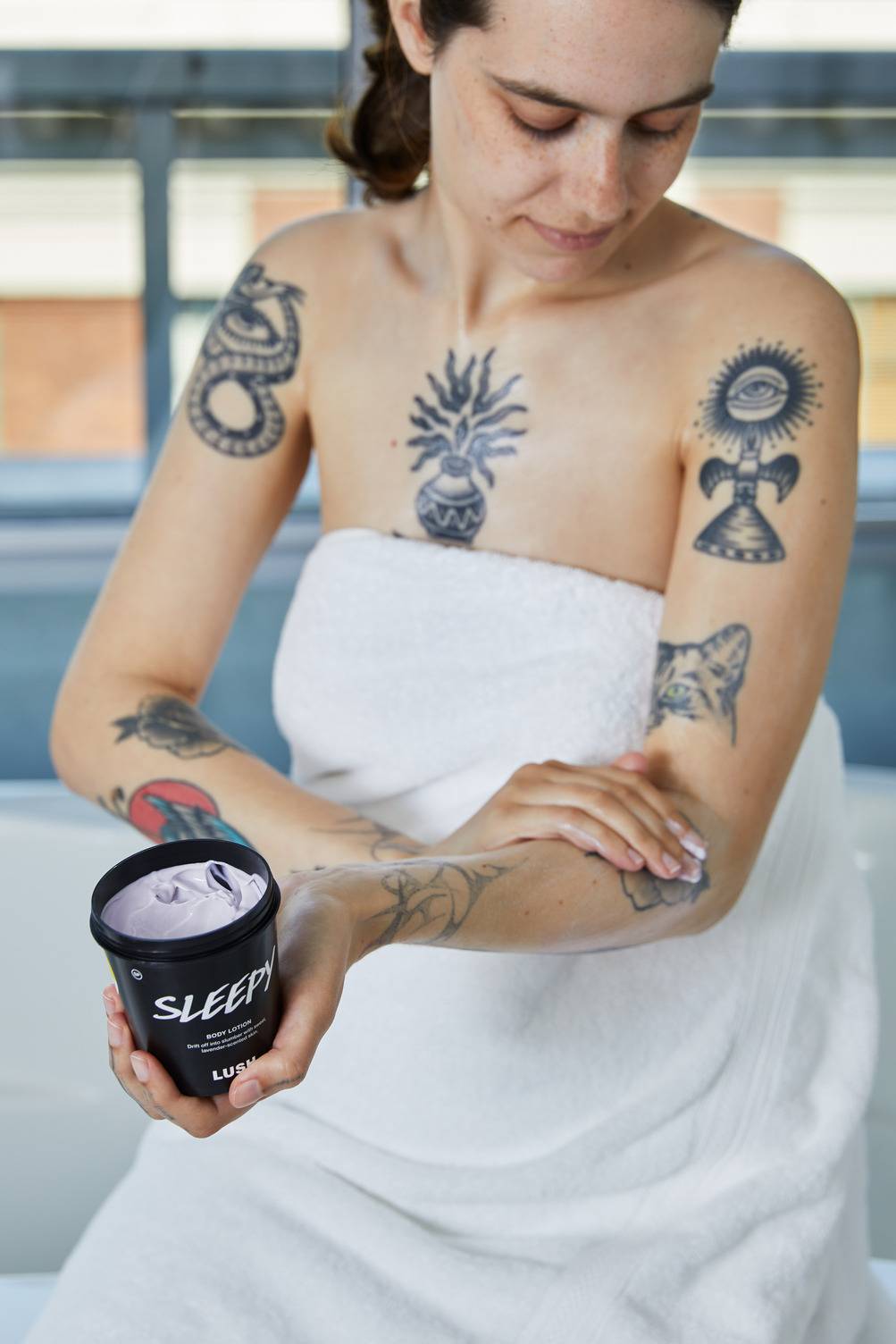 Lush And Breathe — Bath Bomb - Image 7